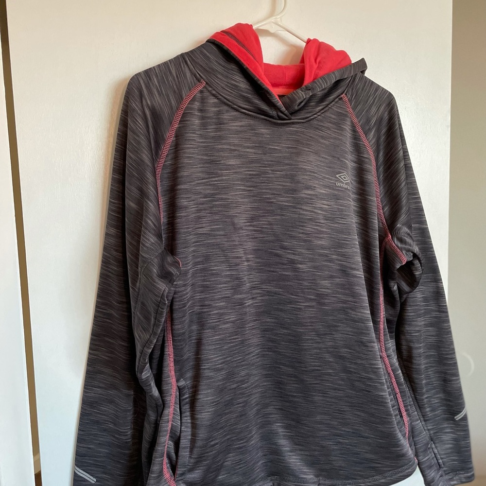Umbro Hooded Active Sweater - Size XL - Picture 2 of 14